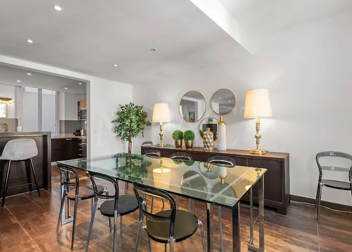 Ref 1994 - Croisette - 5 Mins To The Palais Apartment Cannes