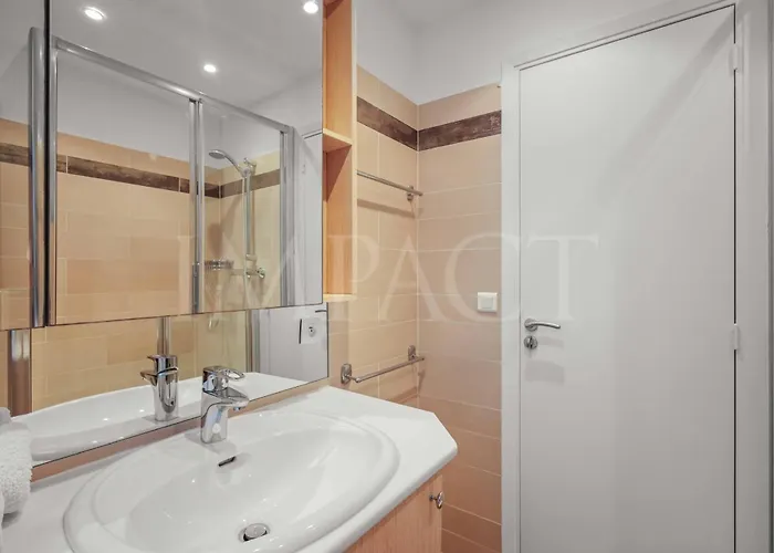 Ref 1994 - Croisette - 5 Mins To The Palais Apartment Cannes