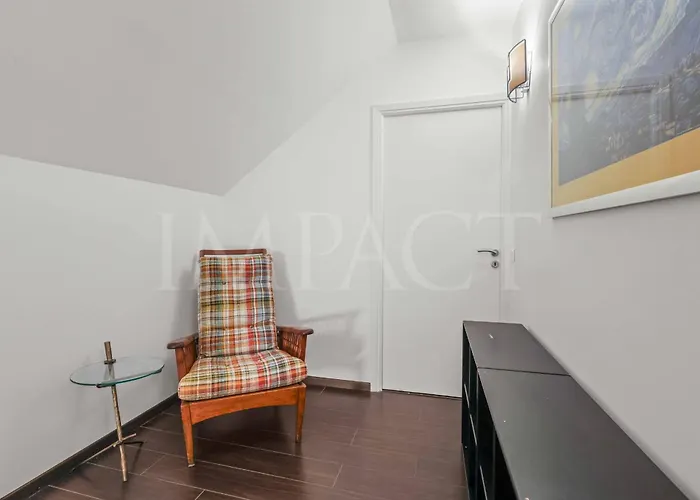 Ref 1994 - Croisette - 5 Mins To The Palais * Канны
